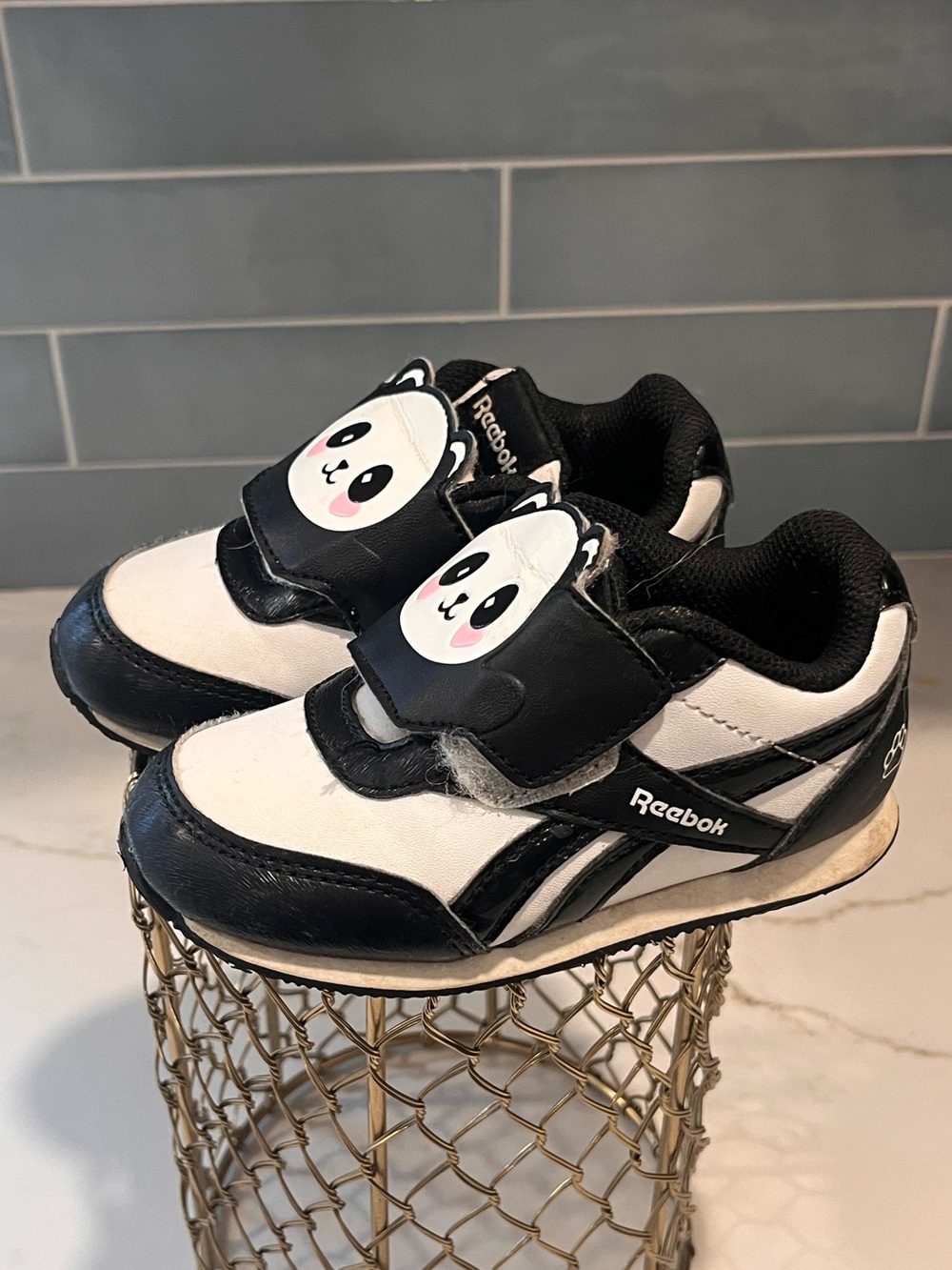 Reebok Kids Black & White Panda Strap Sneakers